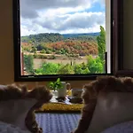 Curry, Nature & Wine Retreat For Two Prázdninový dům Pariza