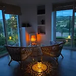 Ferienhaus Curry, Nature & Wine Retreat For Two