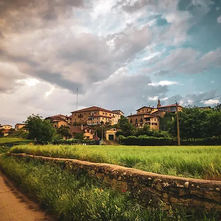 Curry, Nature & Wine Retreat For Two *